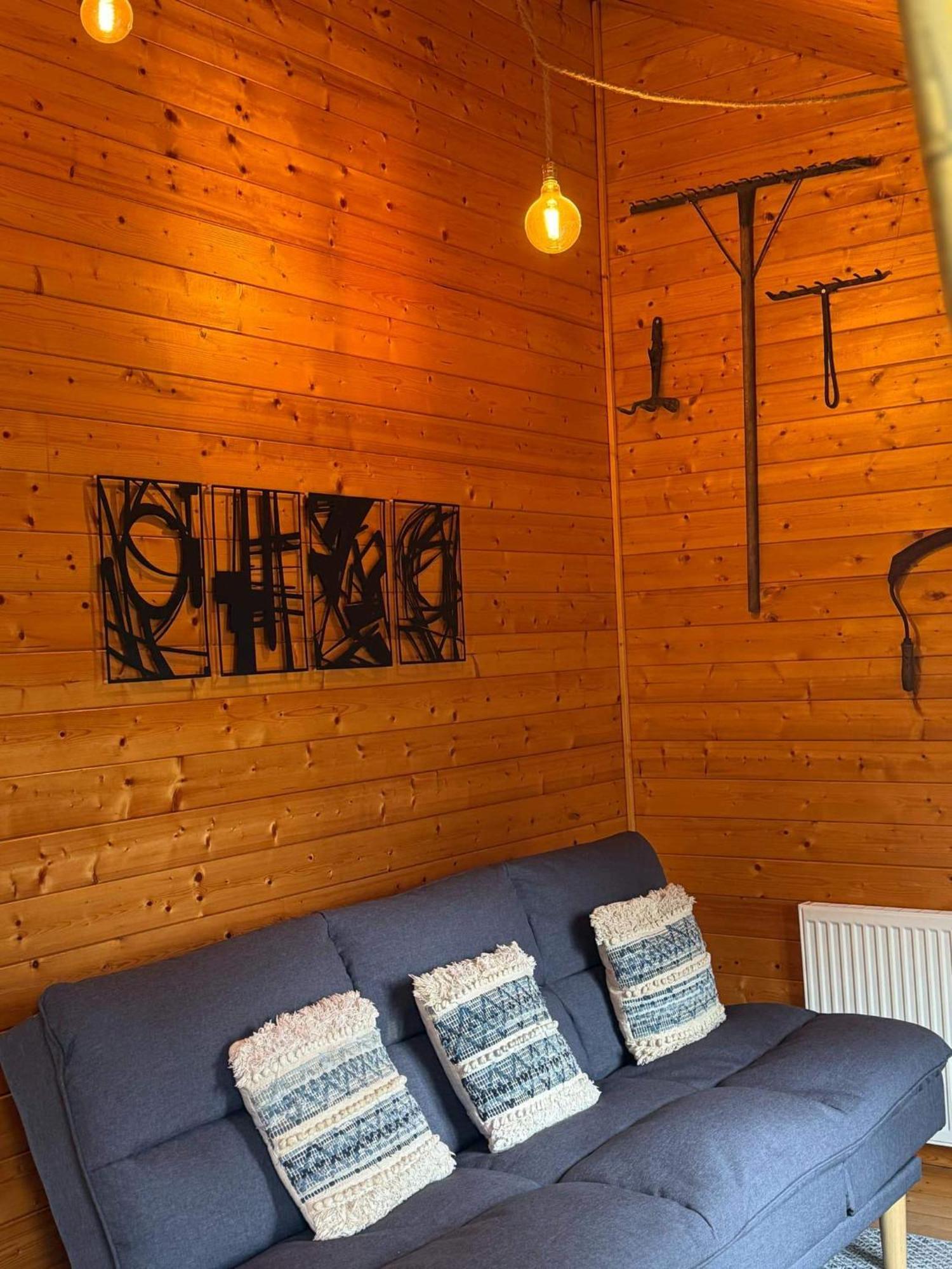 Impeccable 1-Bed House In Retford Close To A1 Екстериор снимка